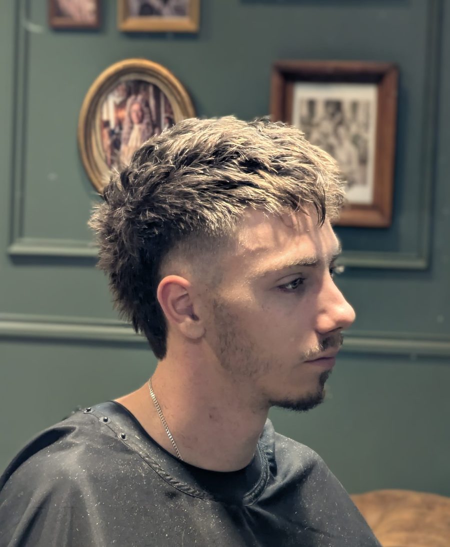 Coupe homme réalisée au salon