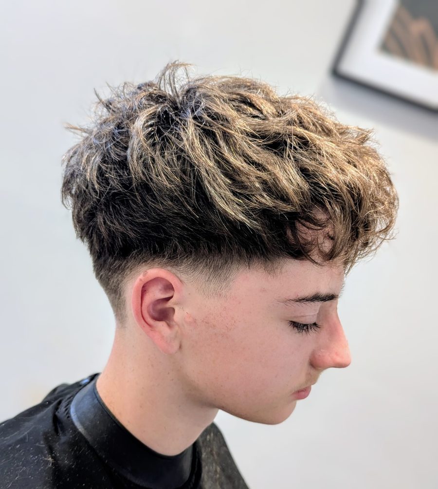 Coupe homme réalisée au salon